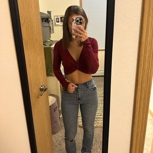 Maroon/magenta cropped top